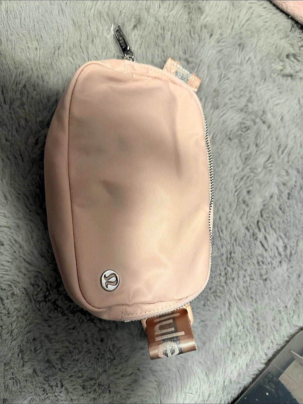 Lululemon Everywhere Belt Bag Metallic Strap Pink